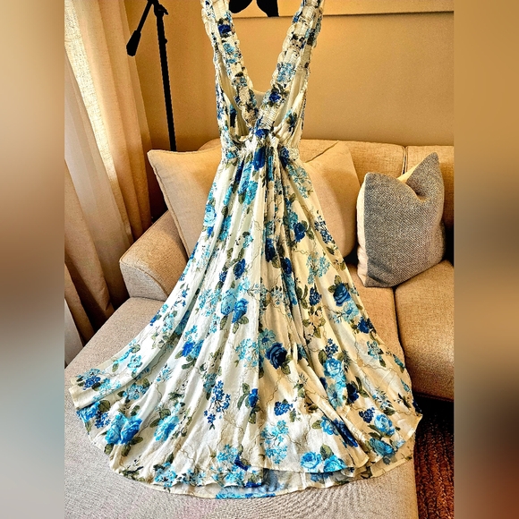 Spell and the Gypsy Collective Rose Garden Strappy Soirée Gown Midi dress (NWT) - Picture 9 of 11